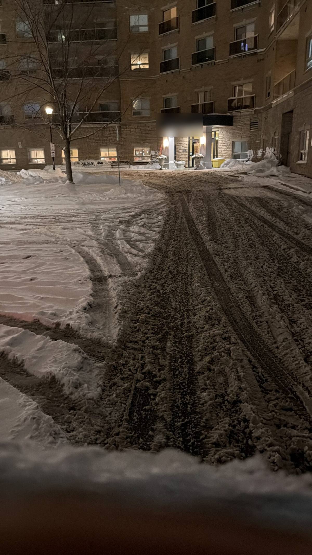 Entrance and driveway of a Thornhill retirement residence plowed overnight by ISR Gardening