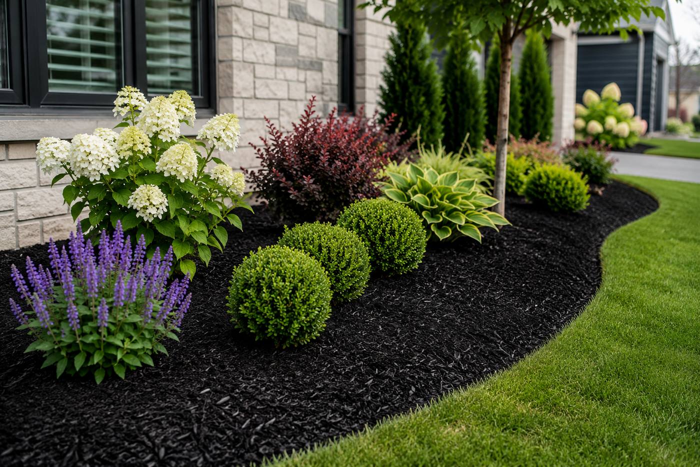 Mulching Services Markham | Professional Garden Mulching - ISR Gardening Inc